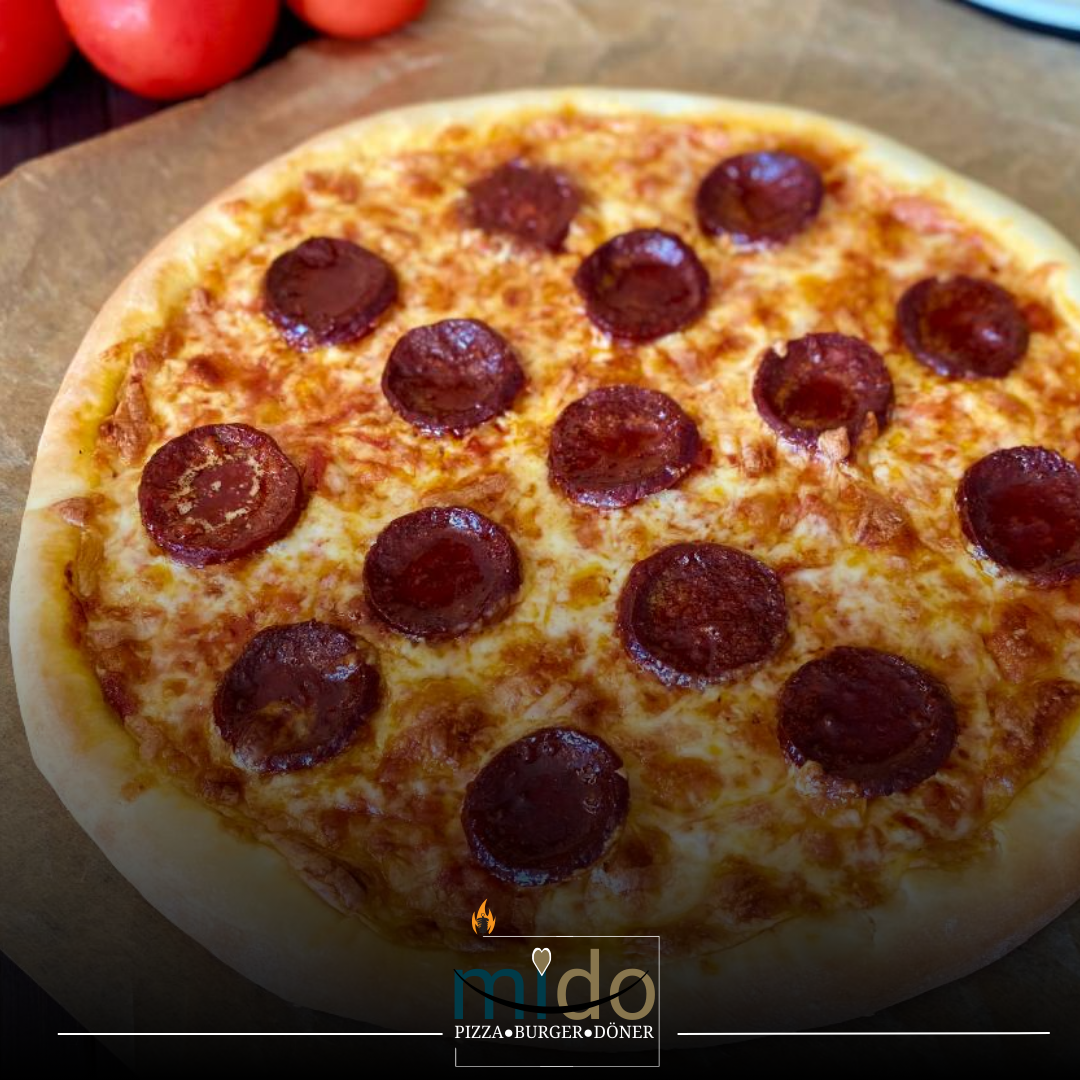 Pizza Peperoniwurst 